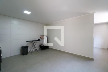 Casa à venda com 400m², 4 quartos e 4 vagas Casa à venda com 400m², 4 quartos e 4 vagasÁrea de Serviço