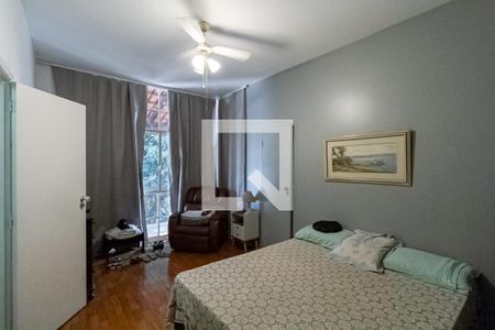 Casa à venda com 1062m², 4 quartos e 8 vagasSuíte