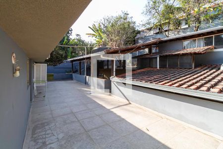 Casa à venda com 1062m², 4 quartos e 8 vagasTerraço