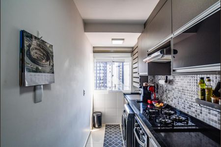 Apartamento à venda com 57m², 2 quartos e 1 vagaCozinha e Área de Serviço