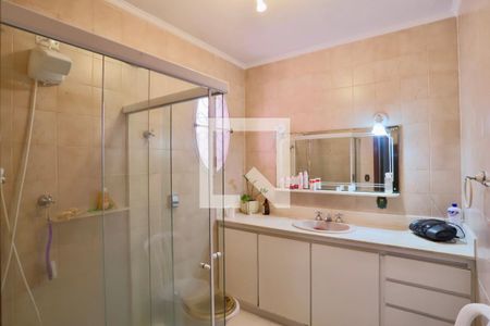 Casa para alugar com 250m², 3 quartos e 4 vagas Casa para alugar com 250m², 3 quartos e 4 vagasBanheiro