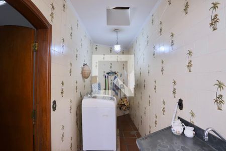 Casa para alugar com 250m², 3 quartos e 4 vagas Casa para alugar com 250m², 3 quartos e 4 vagasLavanderia