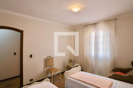 Casa para alugar com 250m², 3 quartos e 4 vagas Casa para alugar com 250m², 3 quartos e 4 vagasQuarto 2