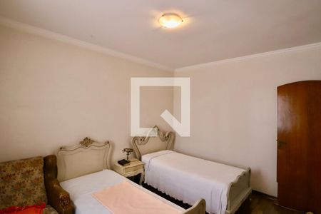 Casa para alugar com 250m², 3 quartos e 4 vagas Casa para alugar com 250m², 3 quartos e 4 vagasQuarto 2