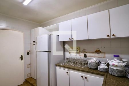 Casa para alugar com 250m², 3 quartos e 4 vagas Casa para alugar com 250m², 3 quartos e 4 vagasCozinha