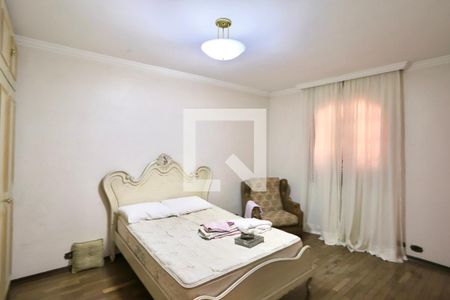 Casa para alugar com 250m², 3 quartos e 4 vagas Casa para alugar com 250m², 3 quartos e 4 vagasSuíte