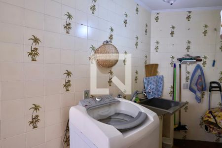 Casa para alugar com 250m², 3 quartos e 4 vagas Casa para alugar com 250m², 3 quartos e 4 vagasLavanderia