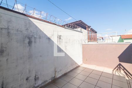 Casa à venda com 160m², 3 quartos e 2 vagasTerraço