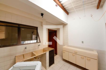 Casa à venda com 79m², 3 quartos e 1 vagaÁrea de Serviço