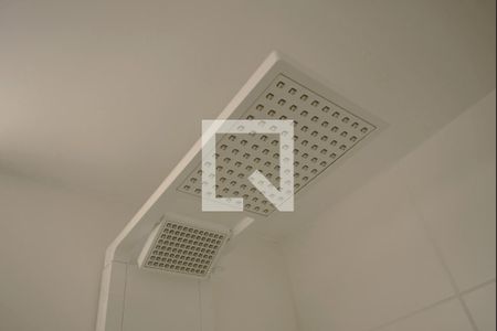 Banheiro - detalhe ducha de kitnet/studio para alugar com 1 quarto, 24m² em Pinheiros, São Paulo