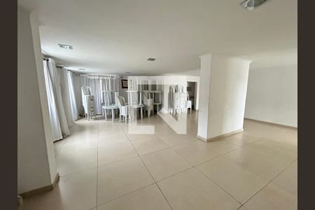 Apartamento para alugar com 73m², 3 quartos e 1 vagaÁrea comum - Salão de festas