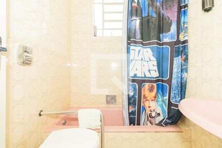 Casa à venda com 200m², 3 quartos e 2 vagasBanheiro 1