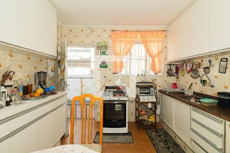 Casa à venda com 200m², 3 quartos e 2 vagasCozinha