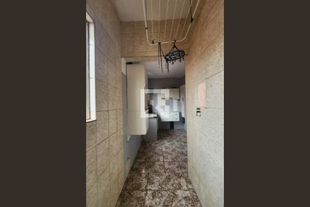 Área de Serviço  de apartamento para alugar com 2 quartos, 52m² em Santa Terezinha, São Bernardo do Campo