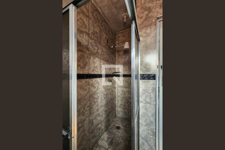 Banheiro  de apartamento para alugar com 2 quartos, 52m² em Santa Terezinha, São Bernardo do Campo