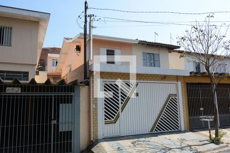 Casa à venda com 160m², 3 quartos e 2 vagasFachada