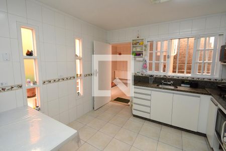 Casa à venda com 160m², 3 quartos e 2 vagasCozinha