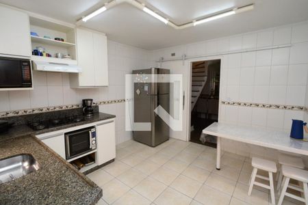 Casa à venda com 160m², 3 quartos e 2 vagasCozinha