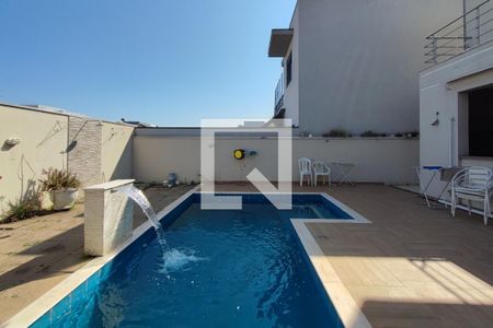 Casa de condomínio para alugar com 310m², 5 quartos e 4 vagasPiscina