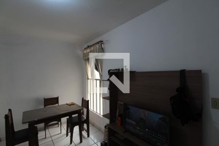 Sala de apartamento para alugar com 2 quartos, 50m² em São João Batista (venda Nova), Belo Horizonte