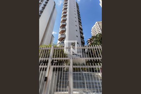 Apartamento à venda com 154m², 3 quartos e 2 vagas Apartamento à venda com 154m², 3 quartos e 2 vagasFachada