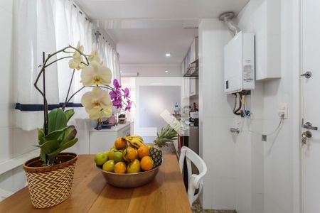 Apartamento à venda com 154m², 3 quartos e 2 vagas Apartamento à venda com 154m², 3 quartos e 2 vagasCozinha