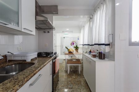 Apartamento à venda com 154m², 3 quartos e 2 vagas Apartamento à venda com 154m², 3 quartos e 2 vagasCozinha