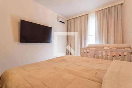 Apartamento à venda com 154m², 3 quartos e 2 vagas Apartamento à venda com 154m², 3 quartos e 2 vagasSuíte