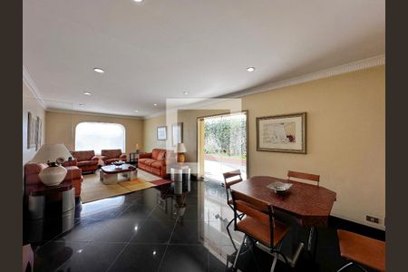 Apartamento à venda com 180m², 3 quartos e 2 vagasÁrea comum