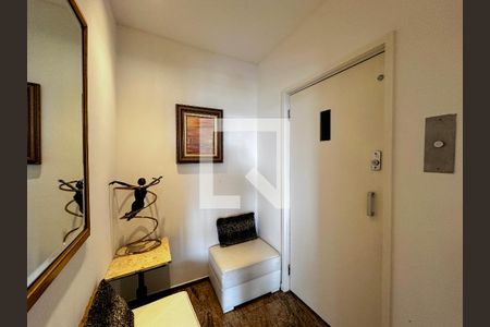 Apartamento à venda com 180m², 3 quartos e 2 vagasHall Social Apartamento