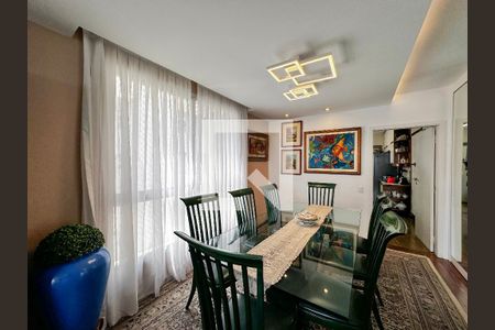 Apartamento à venda com 180m², 3 quartos e 2 vagasSala