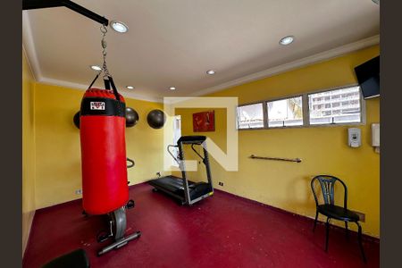 Apartamento à venda com 180m², 3 quartos e 2 vagasAcademia