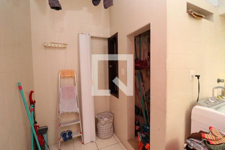 Apartamento à venda com 55m², 2 quartos e 2 vagasÁrea de Serviço