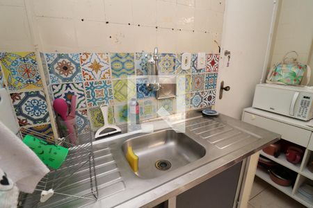 Apartamento à venda com 55m², 2 quartos e 2 vagasCozinha