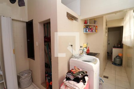 Apartamento à venda com 55m², 2 quartos e 2 vagasÁrea de Serviço