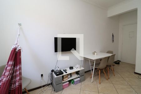 Apartamento à venda com 55m², 2 quartos e 2 vagasSala