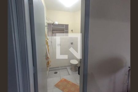 Casa à venda com 80m², 3 quartos e 8 vagas