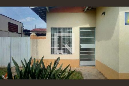 Casa à venda com 80m², 3 quartos e 8 vagas