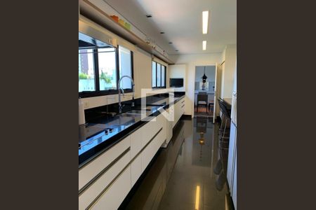 Apartamento à venda com 364m², 4 quartos e 5 vagas