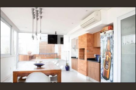 Apartamento à venda com 185m², 3 quartos e 3 vagas