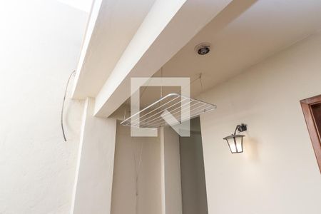 Casa à venda com 130m², 3 quartos e 1 vaga Casa à venda com 130m², 3 quartos e 1 vagaÁrea de Serviço