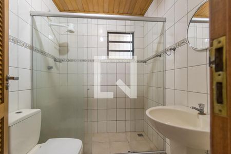 Casa à venda com 130m², 3 quartos e 1 vaga Casa à venda com 130m², 3 quartos e 1 vagaBanheiro da Suíte