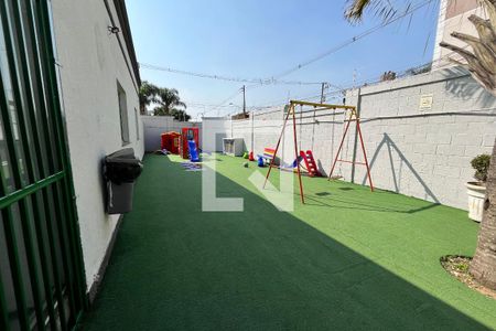 Apartamento para alugar com 48m², 2 quartos e 1 vaga Apartamento para alugar com 48m², 2 quartos e 1 vagaÁrea comum - Playground