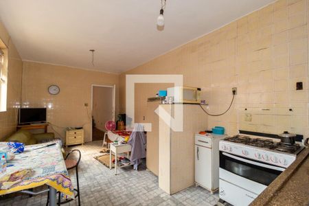 Casa à venda com 200m², 3 quartos e 3 vagas Casa à venda com 200m², 3 quartos e 3 vagasCozinha