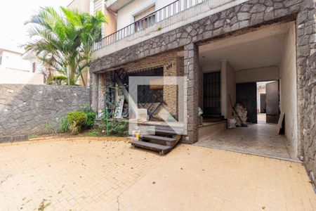 Casa à venda com 200m², 3 quartos e 3 vagas Casa à venda com 200m², 3 quartos e 3 vagasGaragem