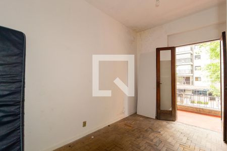 Casa à venda com 200m², 3 quartos e 3 vagas Casa à venda com 200m², 3 quartos e 3 vagasQuarto 2