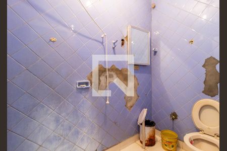 Casa à venda com 200m², 3 quartos e 3 vagas Casa à venda com 200m², 3 quartos e 3 vagasBanheiro - Área de Serviço