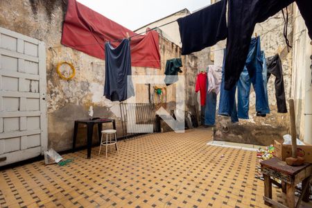 Casa à venda com 200m², 3 quartos e 3 vagas Casa à venda com 200m², 3 quartos e 3 vagasQuintal