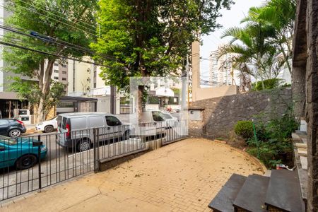 Casa à venda com 200m², 3 quartos e 3 vagas Casa à venda com 200m², 3 quartos e 3 vagasGaragem