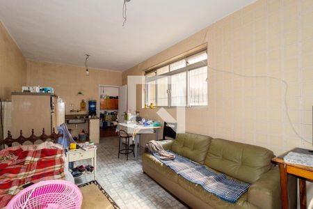 Casa à venda com 200m², 3 quartos e 3 vagas Casa à venda com 200m², 3 quartos e 3 vagasCozinha